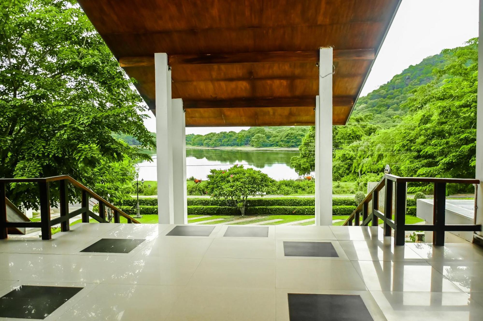 Agbo Hotel Polonnaruwa Exterior foto
